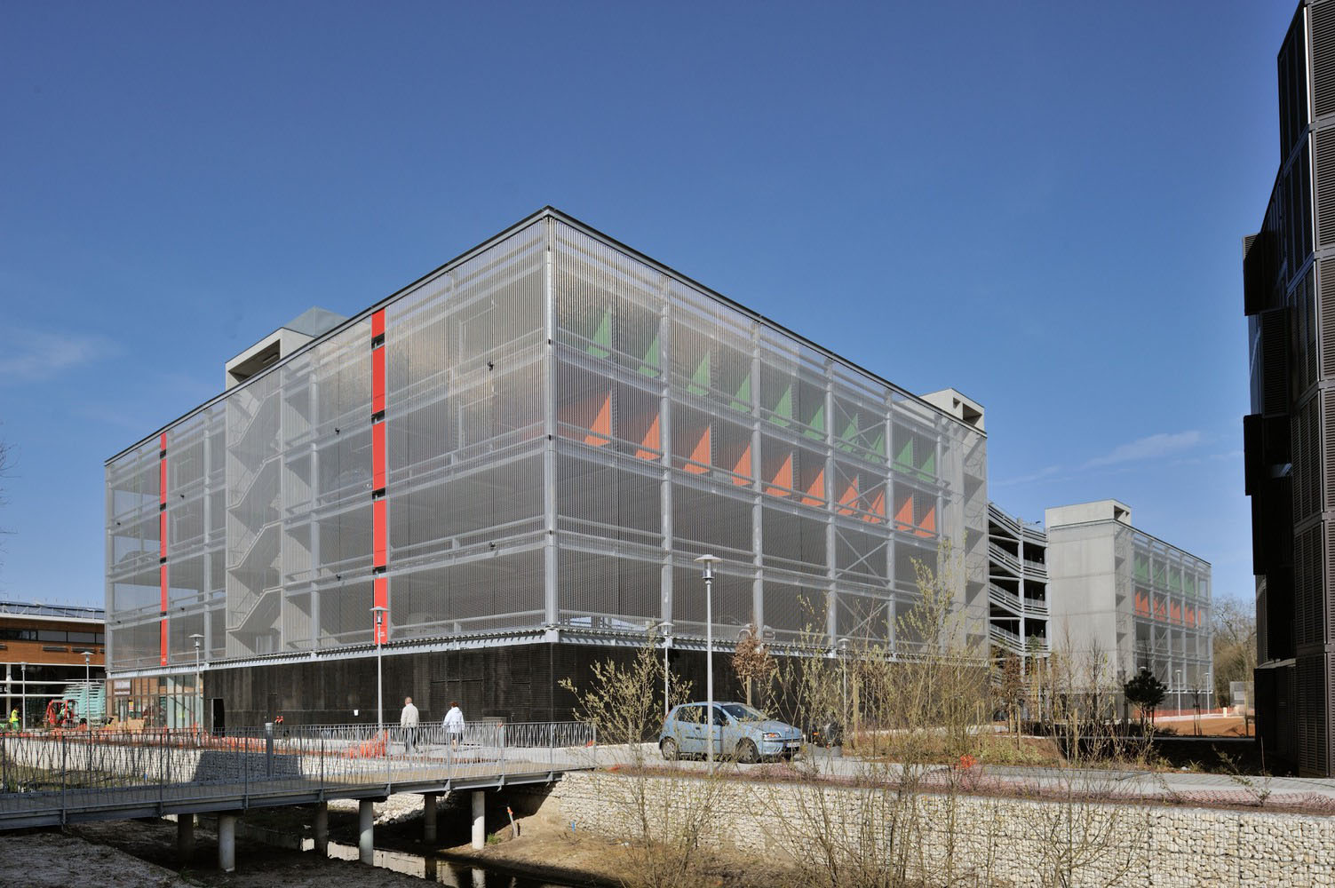 Architectural Wire Mesh for Effective Fall Protection - 10009